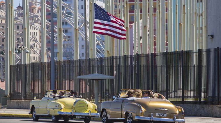 US-Flagge vor der neu eröffneten Botschaft in Havanna